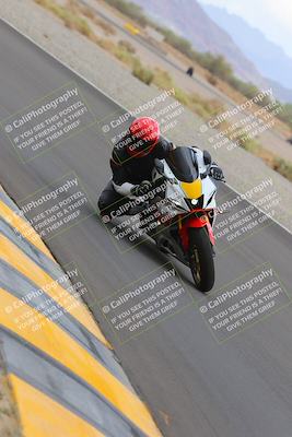 media/Sep-10-2022-SoCal Trackdays (Sat) [[a5bf35bb4a]]/Turn 14 Inside (1245pm)/